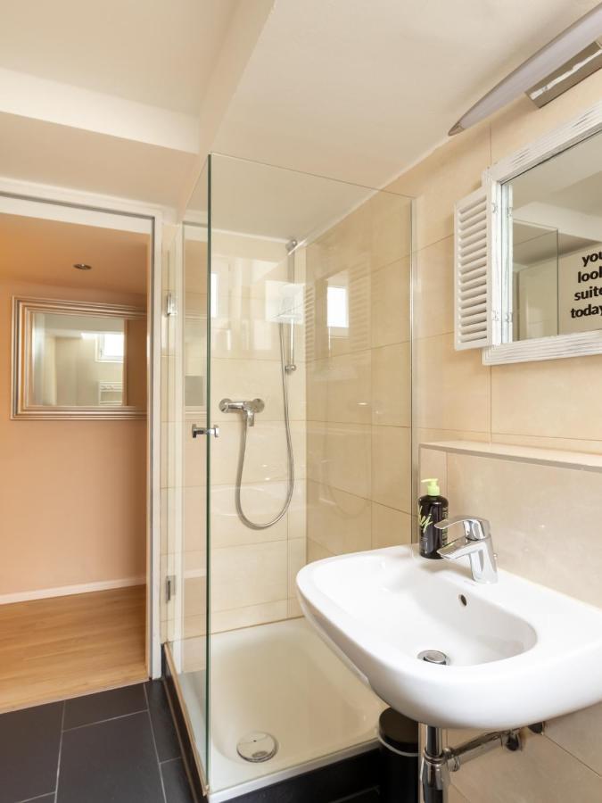 Limehome Berlin Florastrasse מראה חיצוני תמונה
